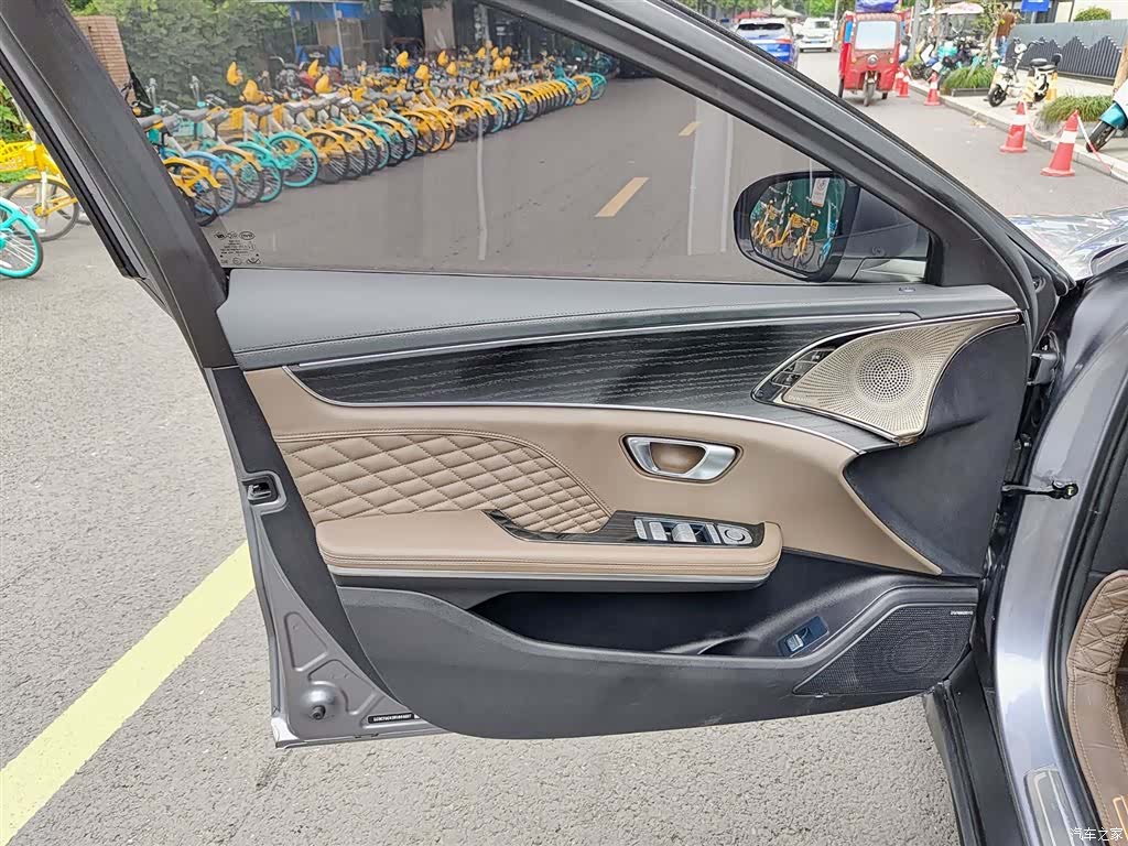 BYD Han, 2022 6