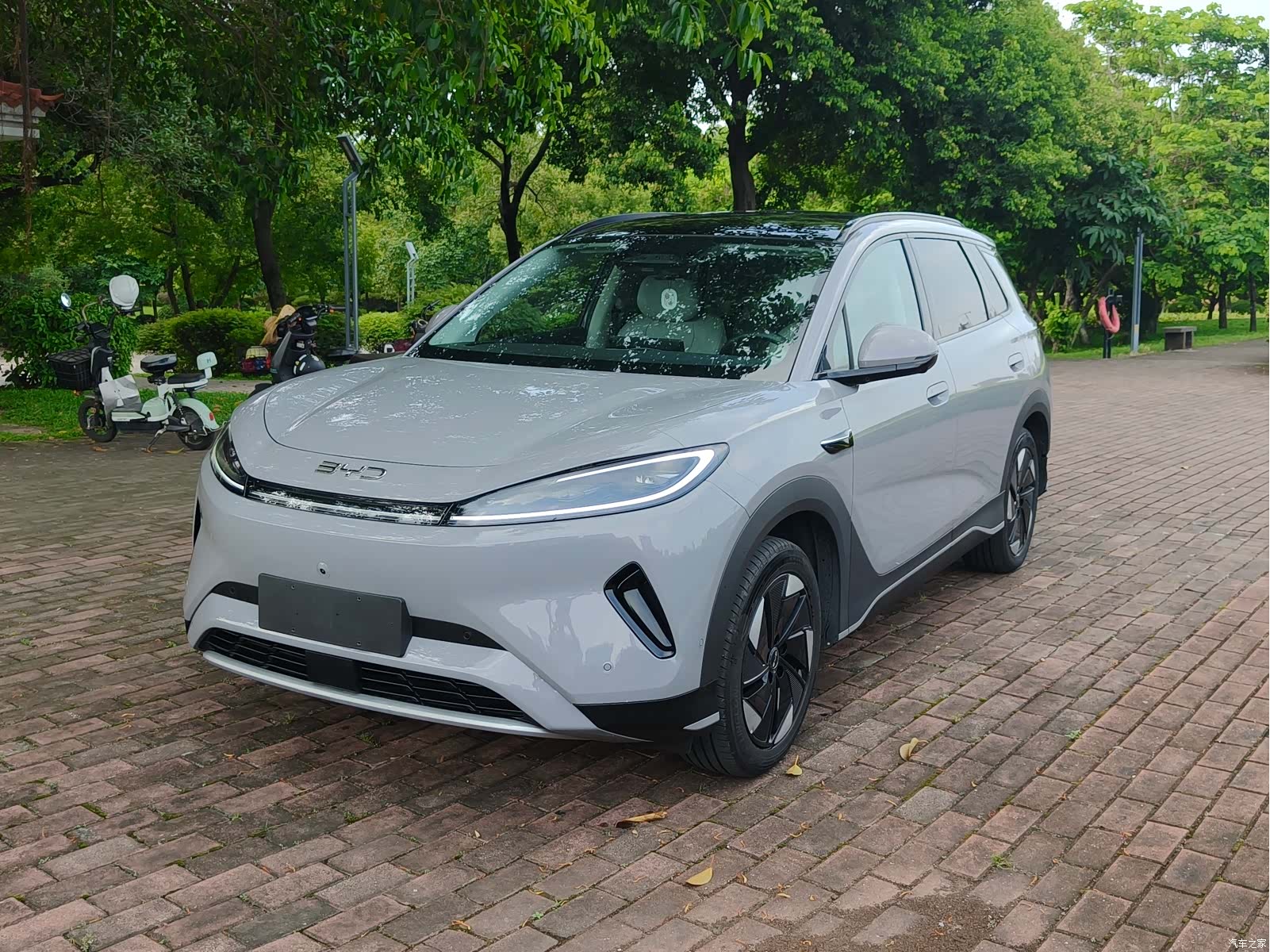 BYD HiAce, 2025 1