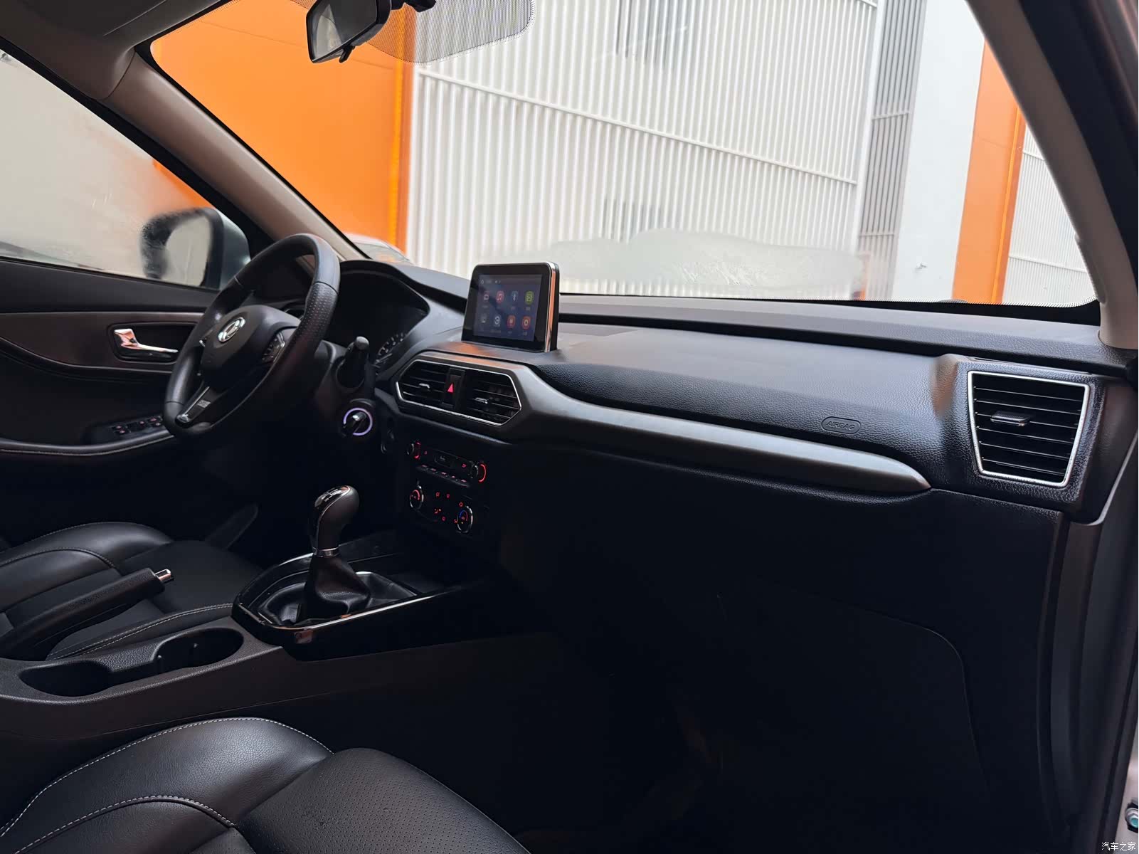 DongFeng S560, 2019 24