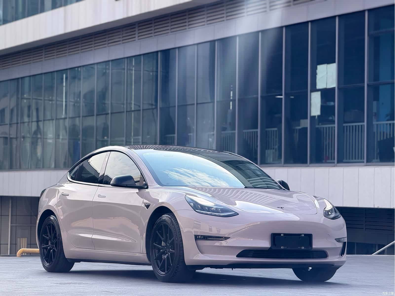 Tesla Model 3, 2019 2