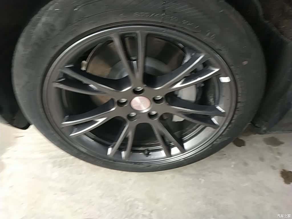 Tesla Model Y, 2024 23