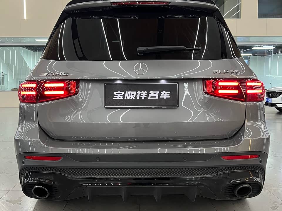 Mercedes-Benz GLB AMG Mercedes-Benz GLB AMG