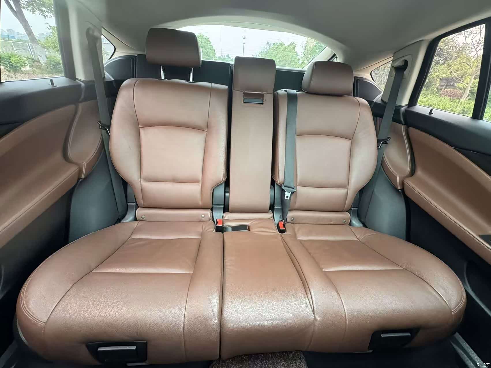 BMW 5 Series, 2017 16