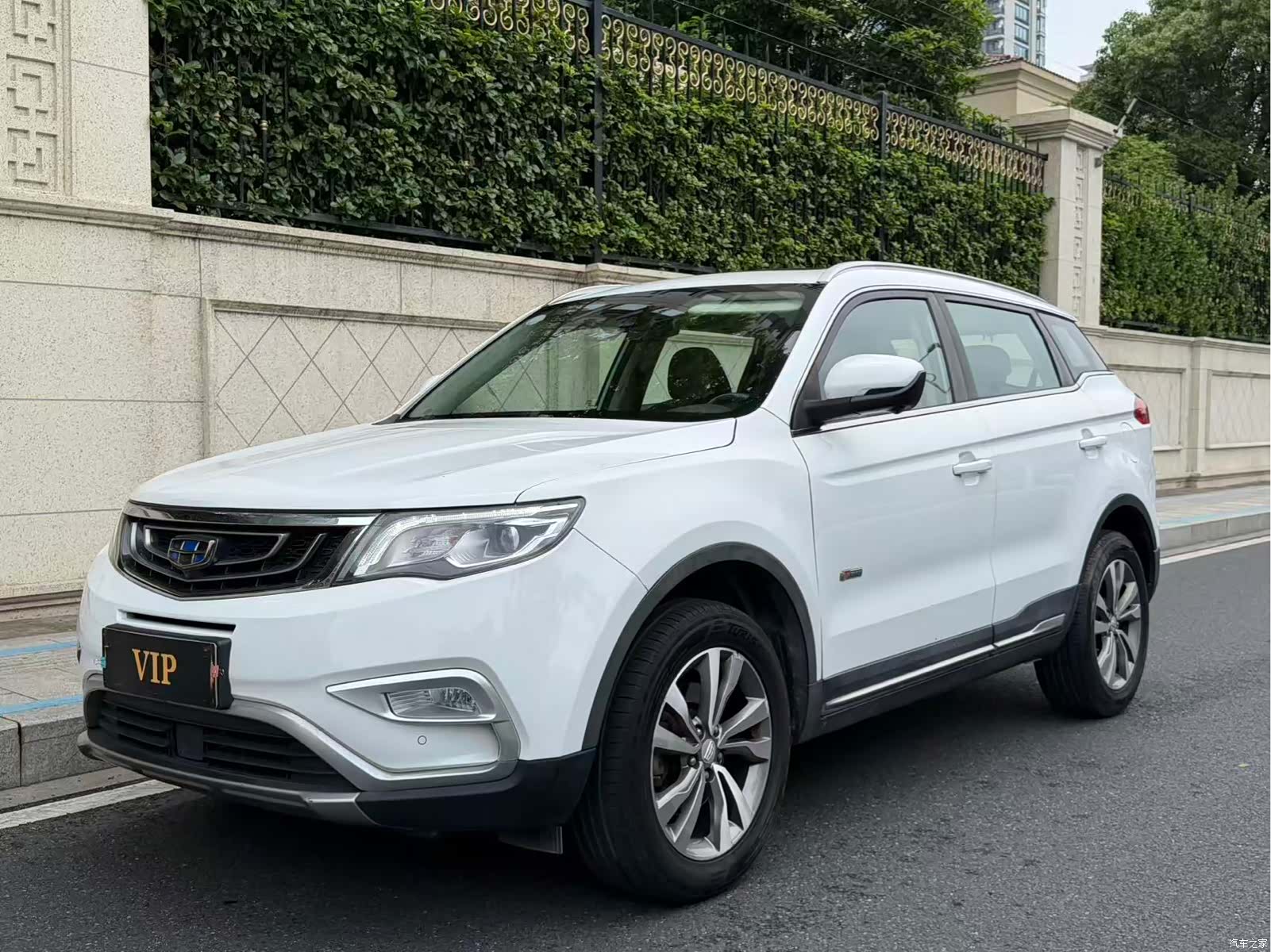 Geely Boyue, 2017 1