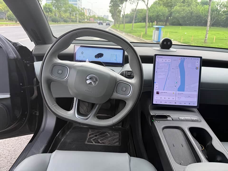 NIO ET5 NIO ET5