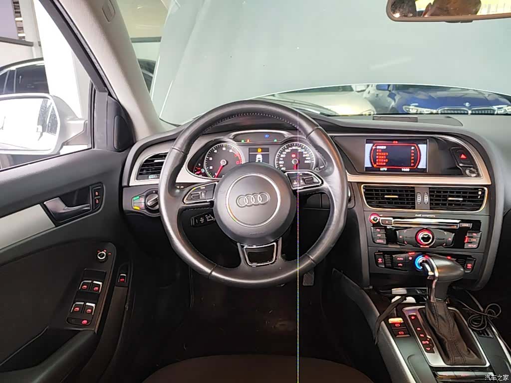 Audi A4L, 2014 11