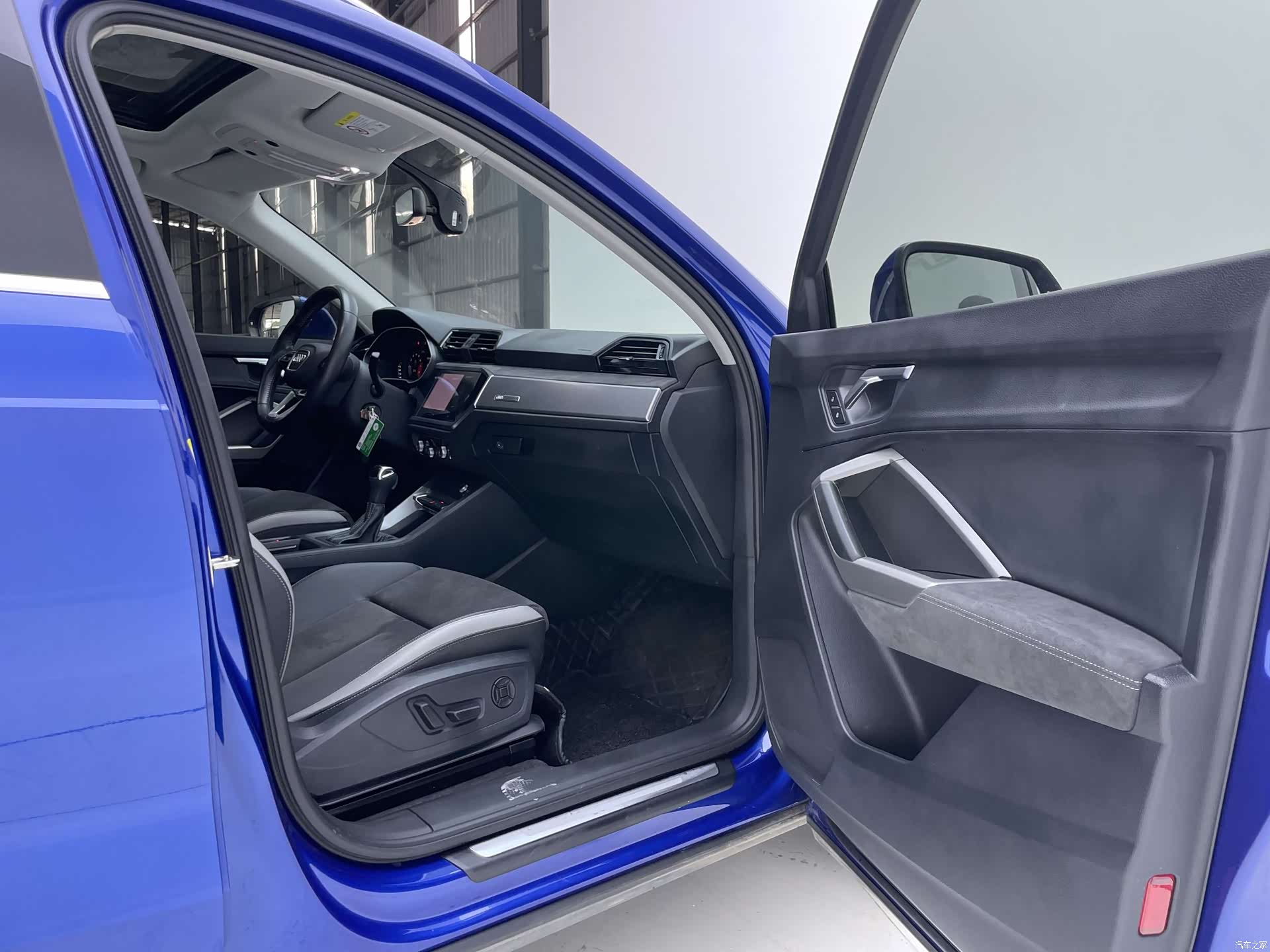 Audi Q3, 2022 30