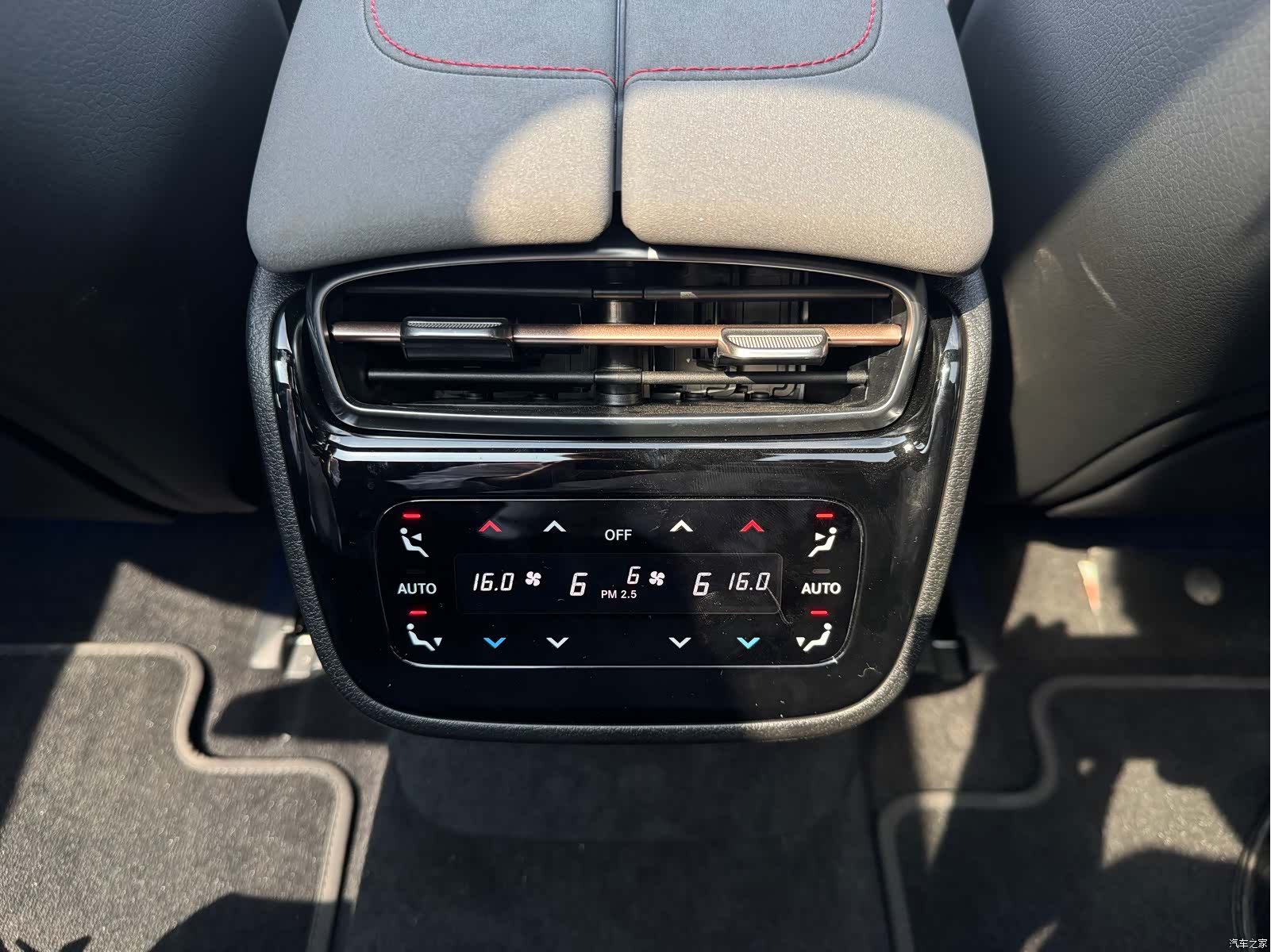 Mercedes-Benz EQS, 2026 19