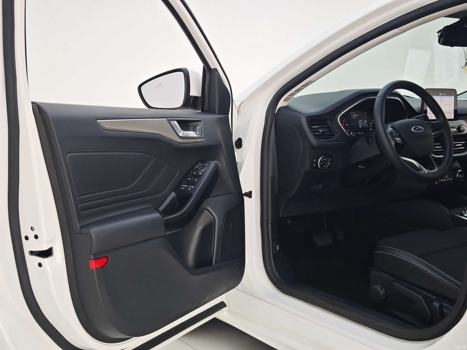Ford Focus, 2020 30