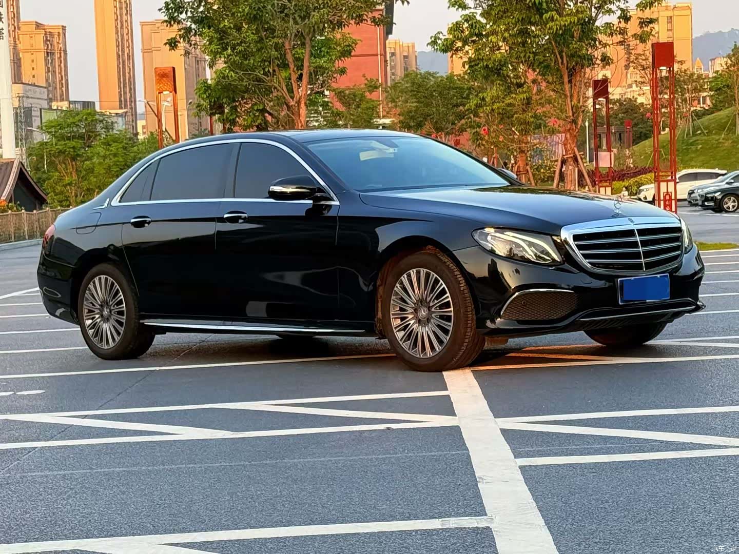 Mercedes-Benz E-Class, 2018 3