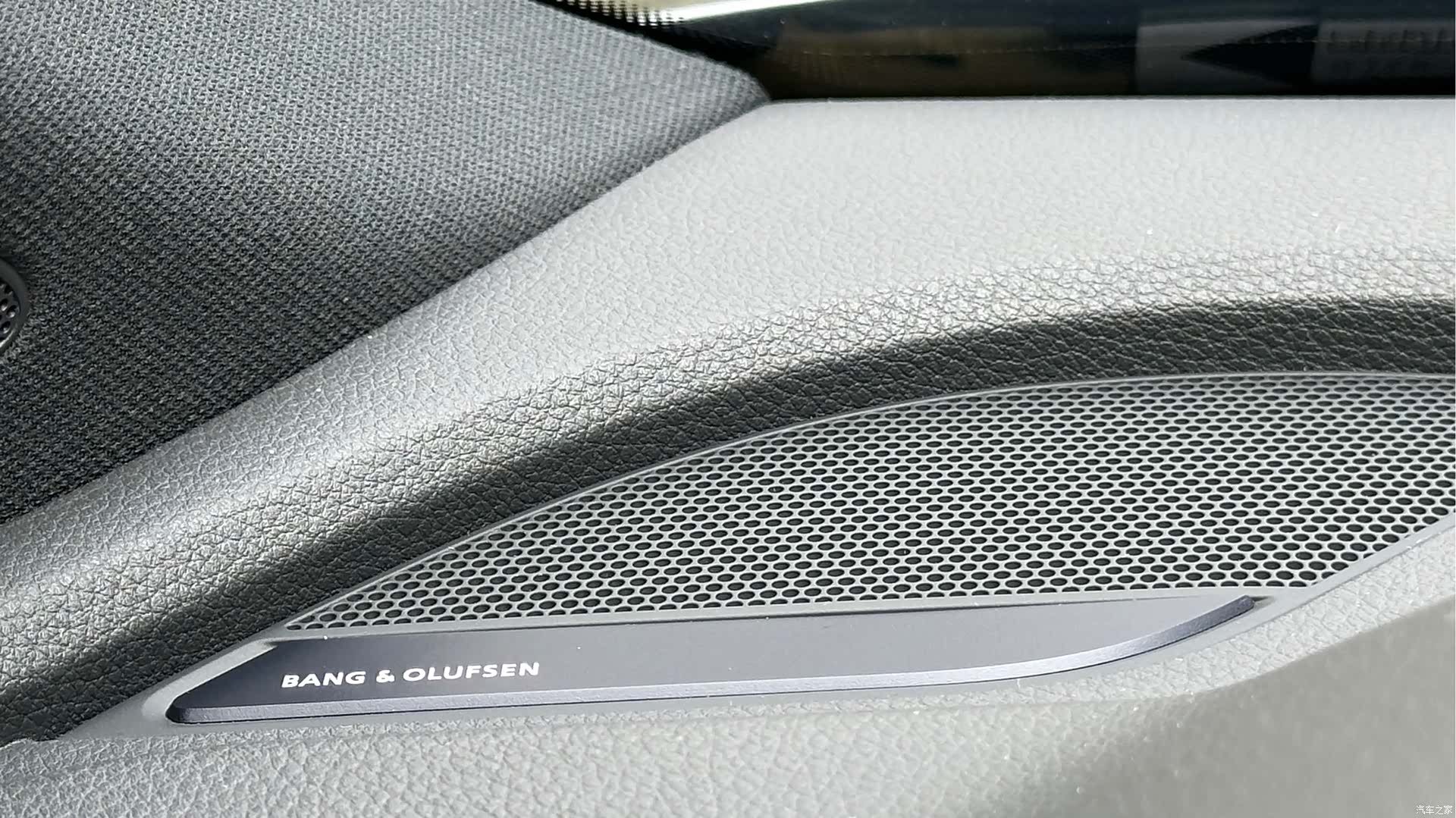Audi Q5L, 2021 12