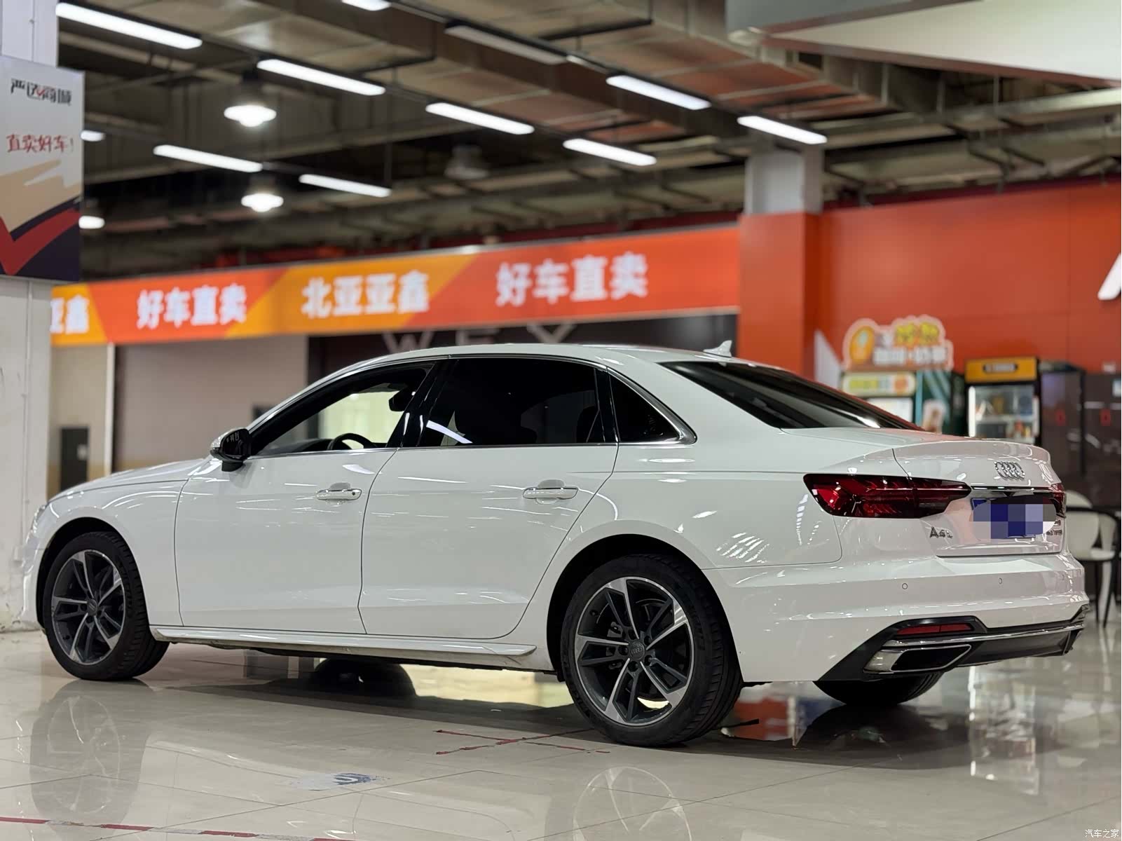 Audi A4L, 2021 10