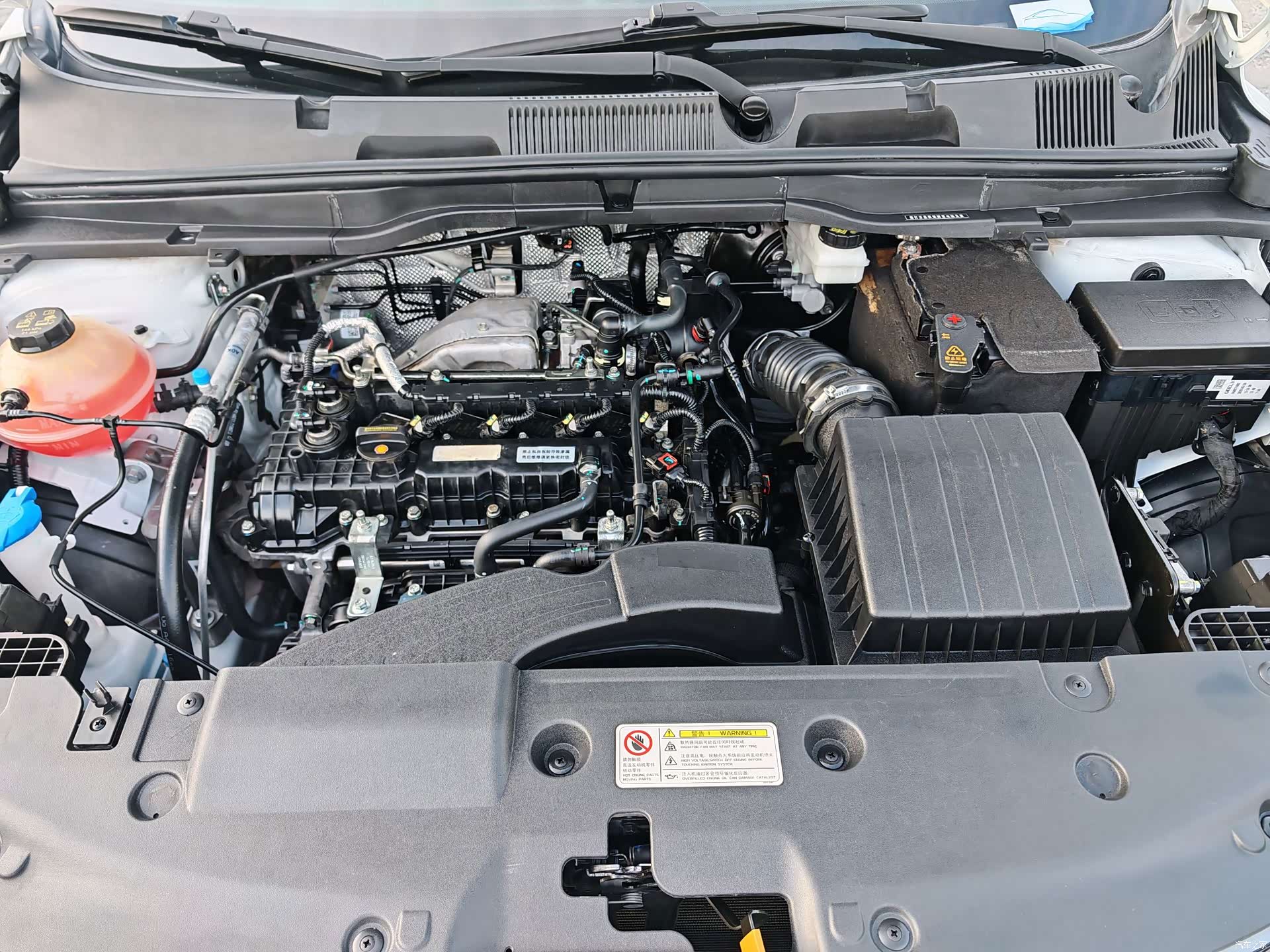 Geely Coolray, 2020 13