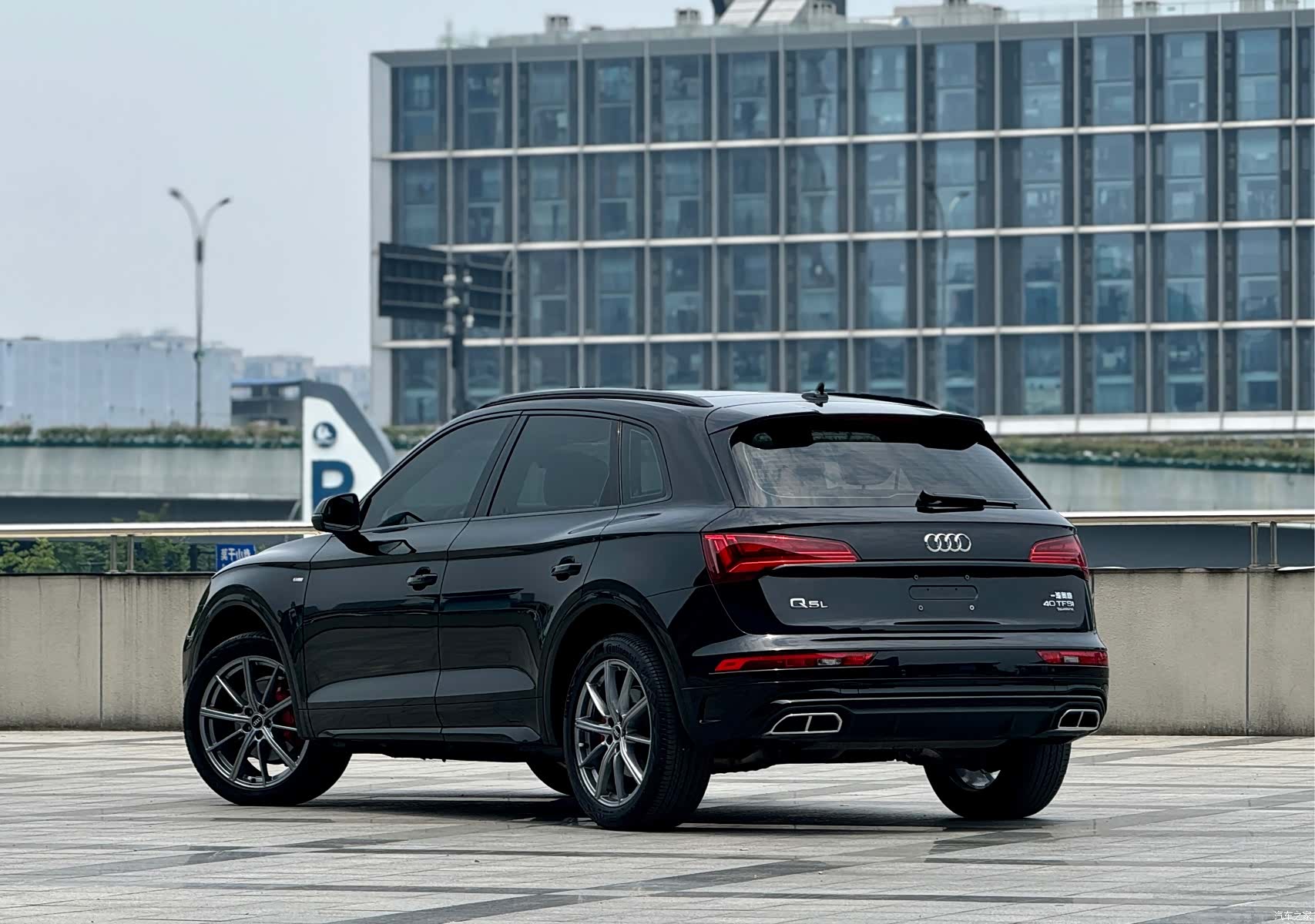 Audi Q5L, 2023 3