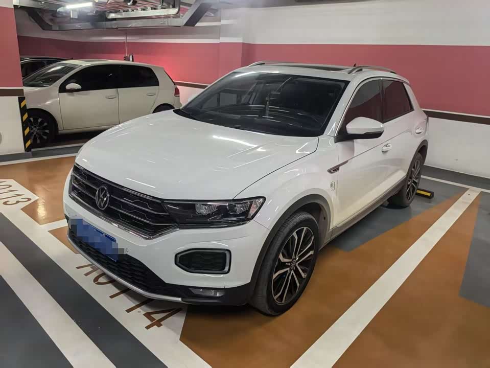 Volkswagen T-ROC exploring Songs
