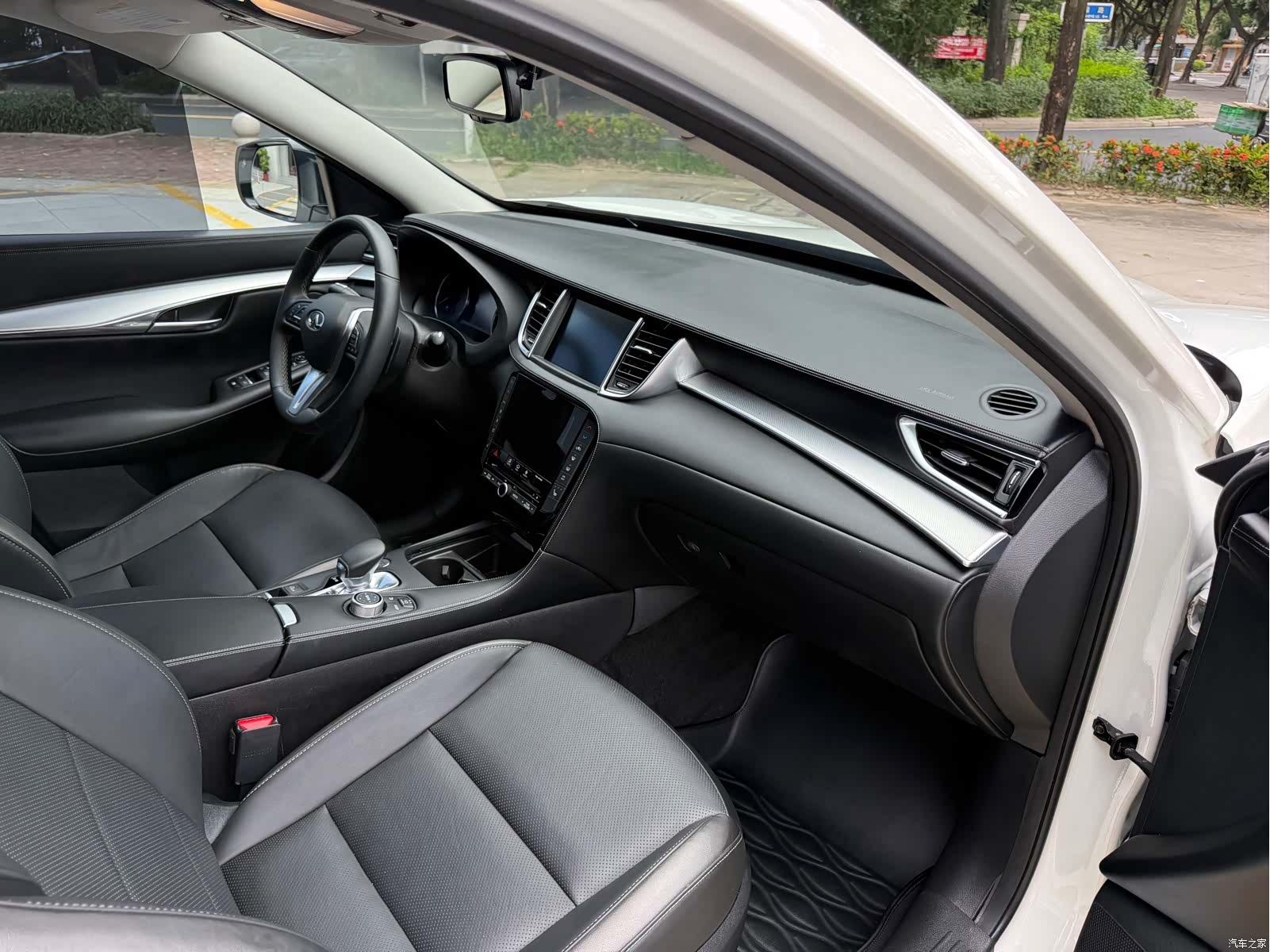 Infiniti QX50, 2021 19