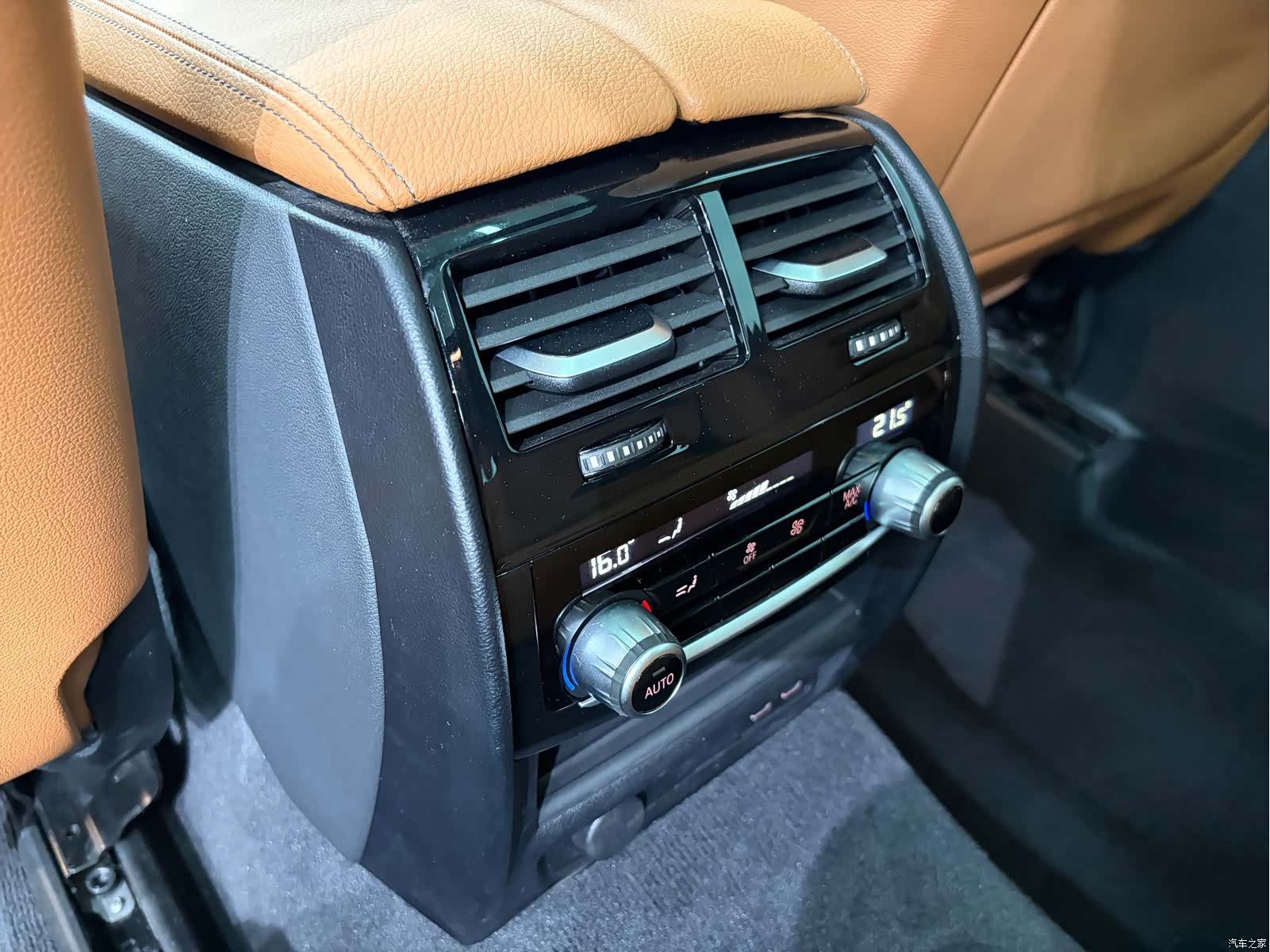 BMW 6 Series GT, 2023 16