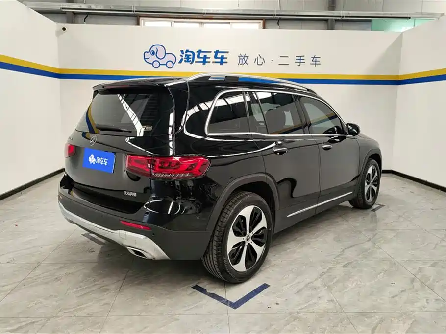 Mercedes-Benz GLB