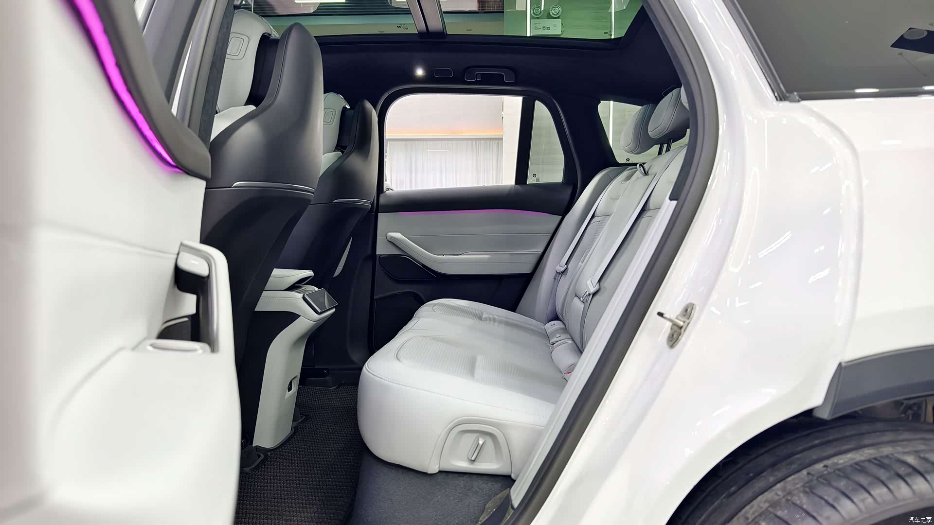 NIO ES6, 2023 13
