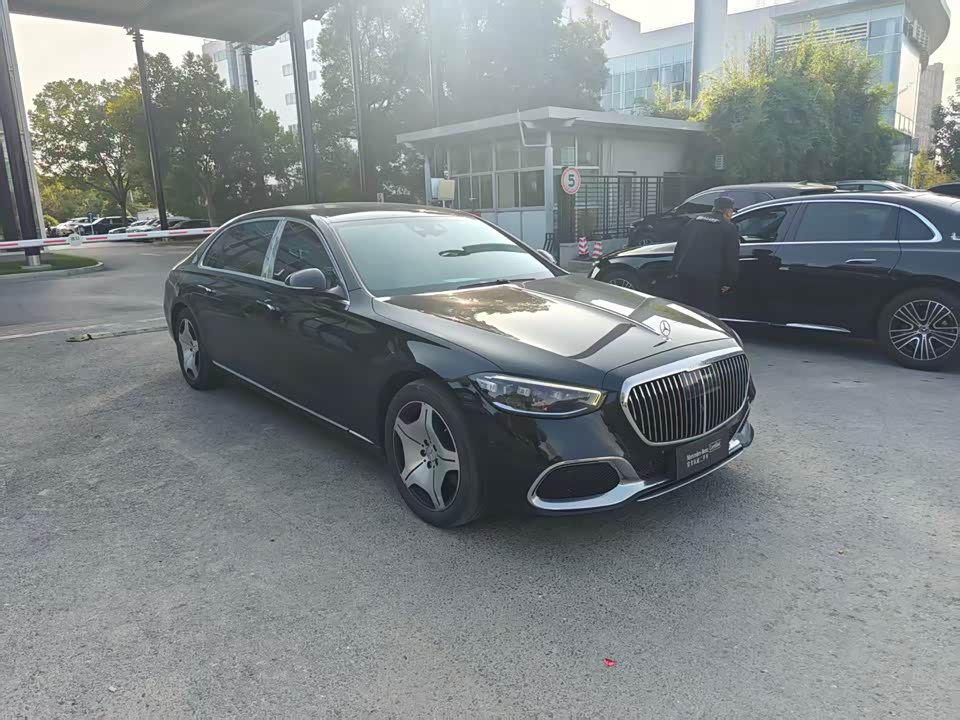 Mercedes-Benz Maybach S-class