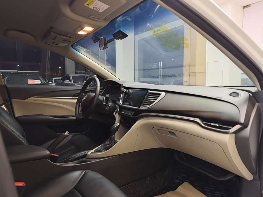 Buick Inslight 2019, фото 24