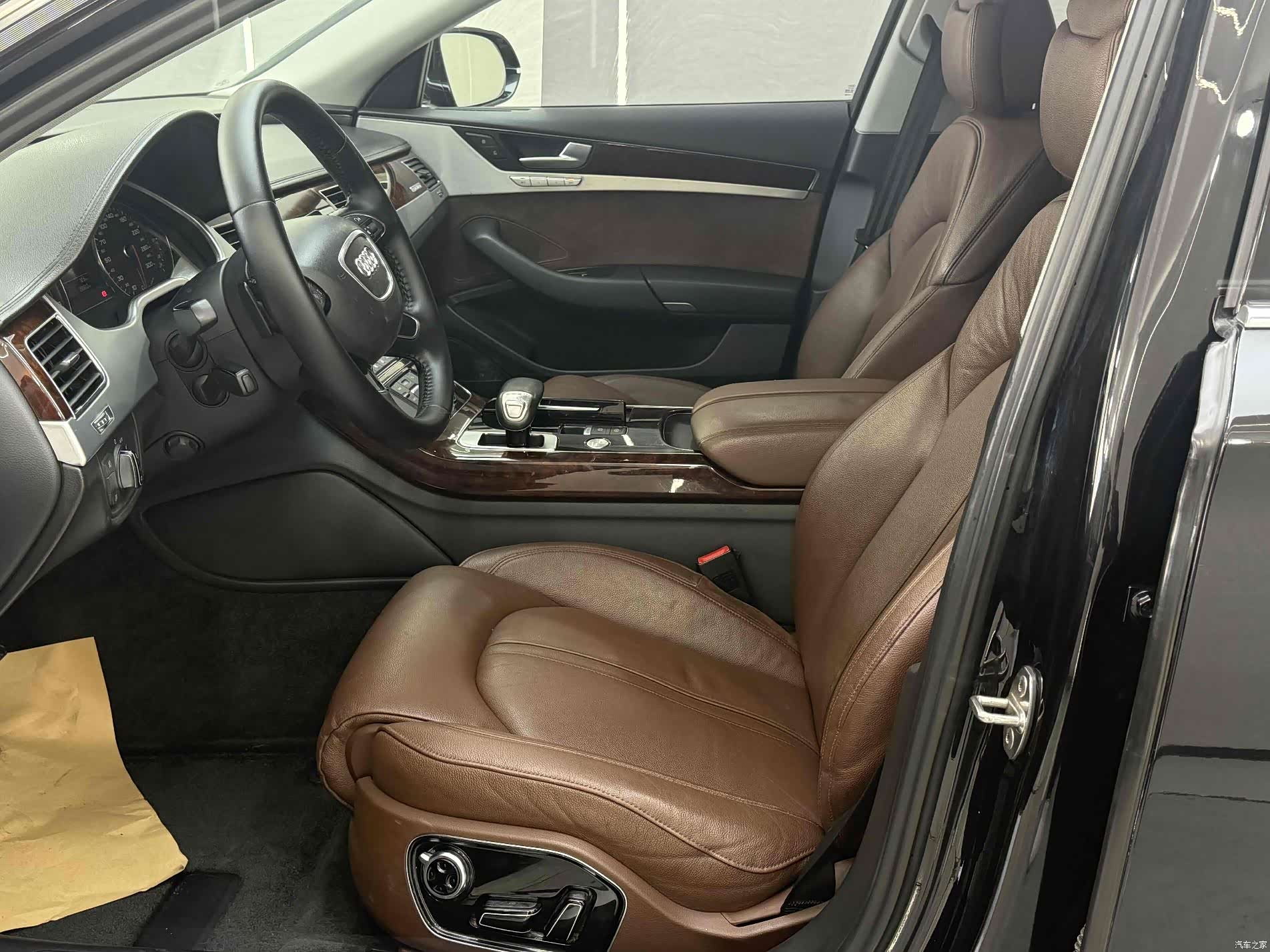 Audi A8L, 2014 6