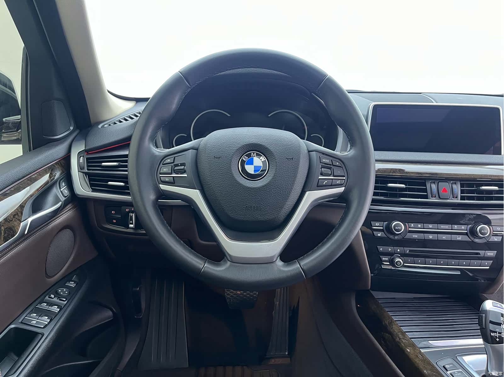 BMW X5, 2019 8