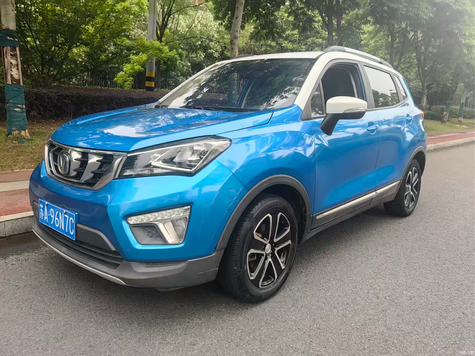 Changan CS15, 2016 1