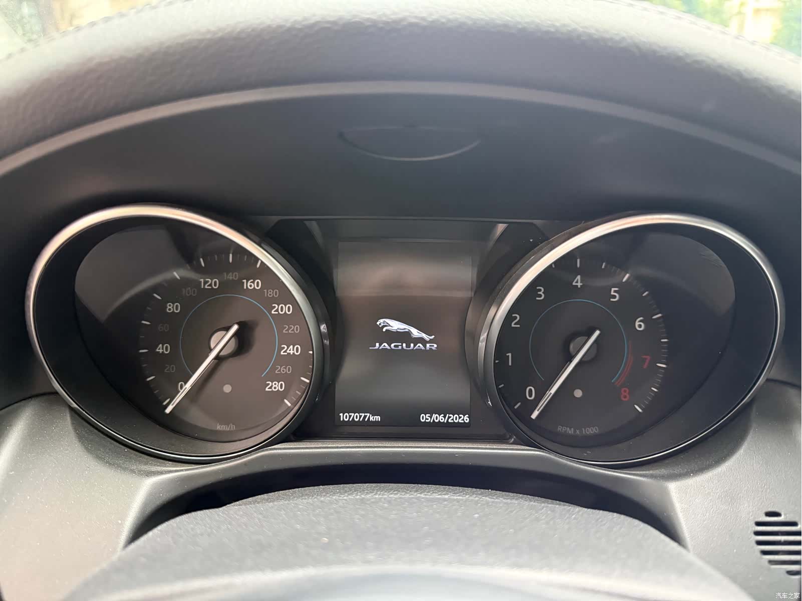 Jaguar XF, 2019 26