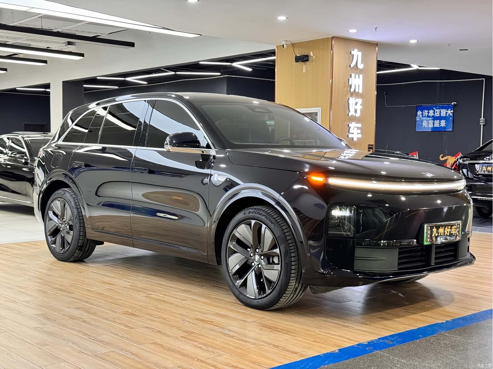 Li Auto L6, 2025 3