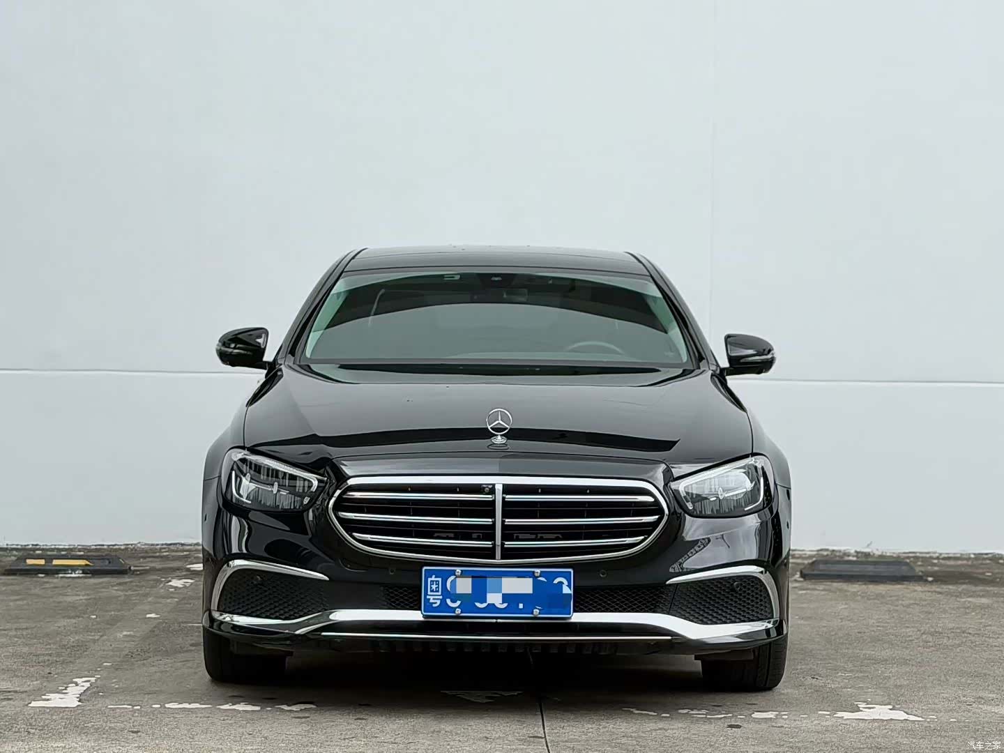 Mercedes-Benz E-Class, 2023 2