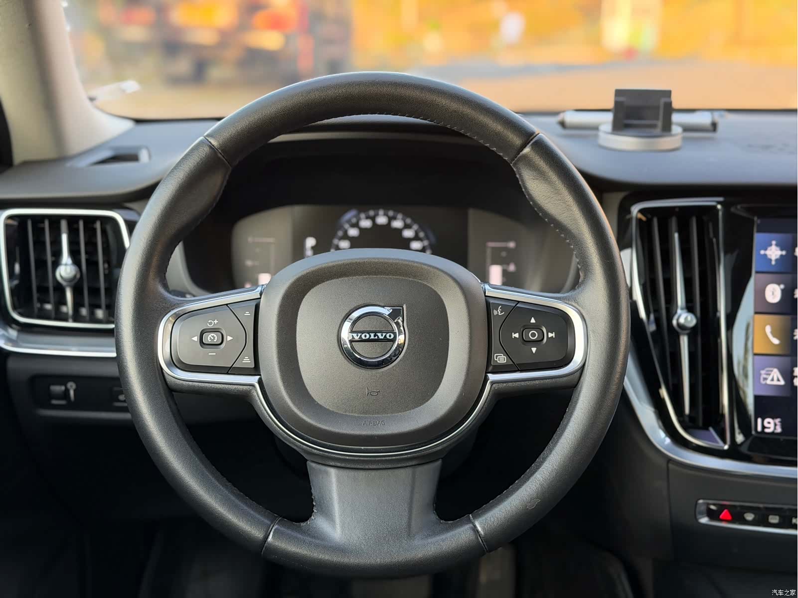 Volvo S60, 2020 14