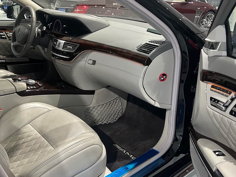 Mercedes-Benz S-class AMG