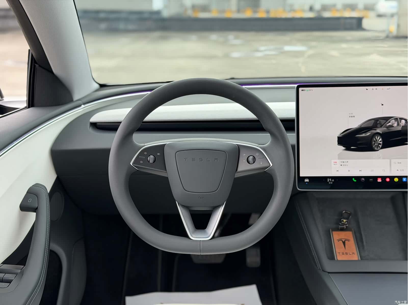 Tesla Model 3, 2024 9
