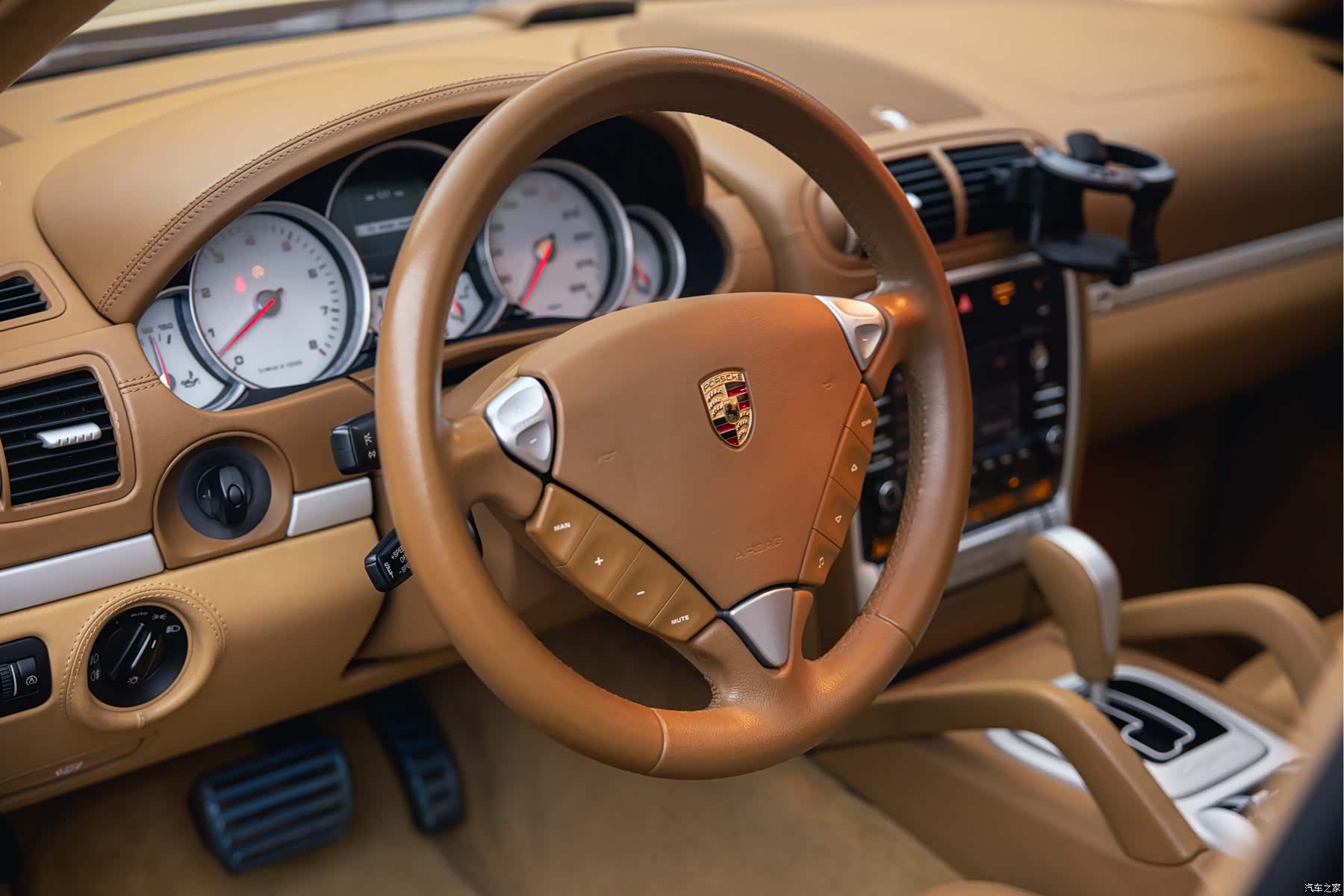 Porsche Cayenne, 2008 11
