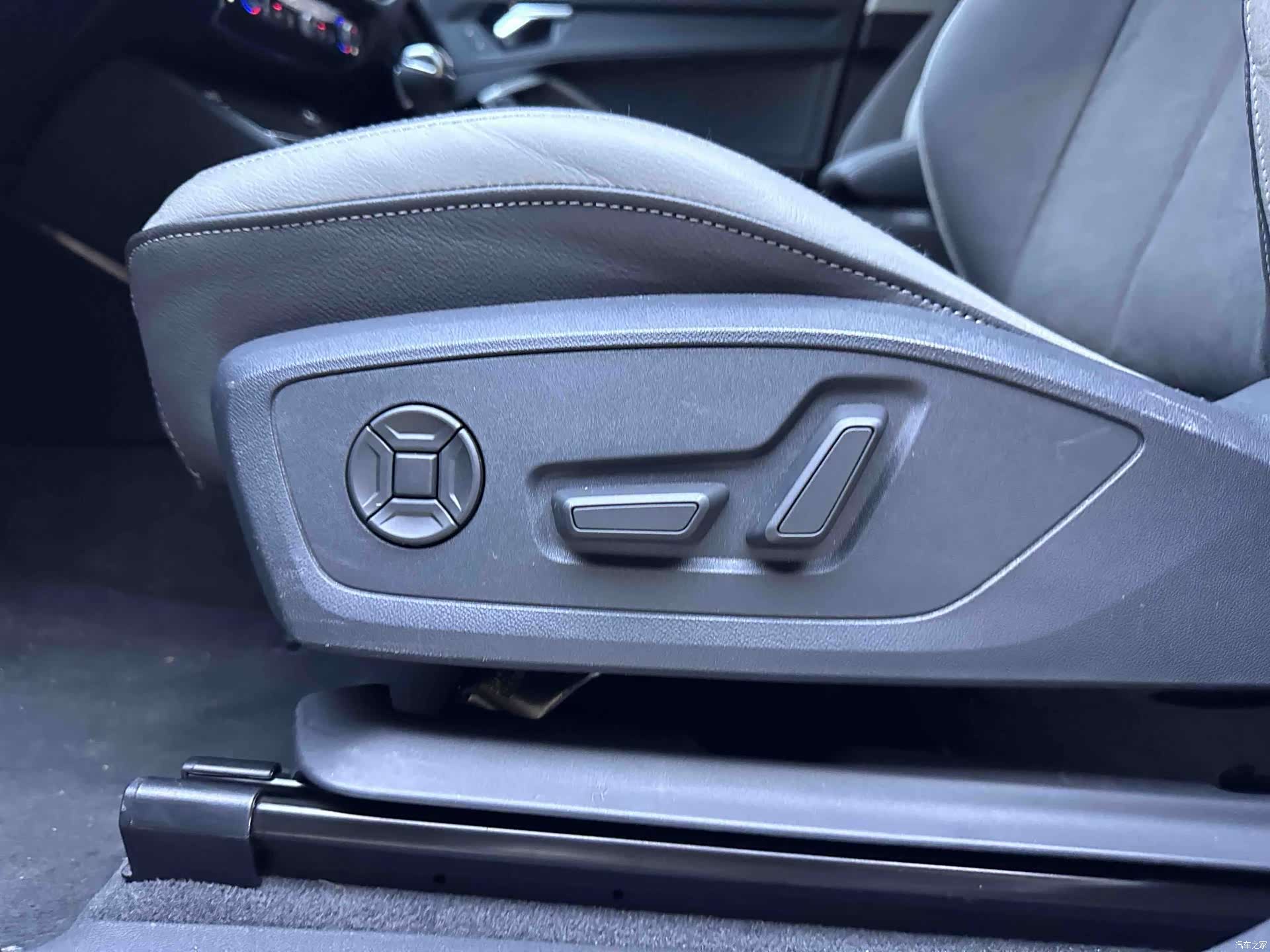 Audi Q3, 2022 17