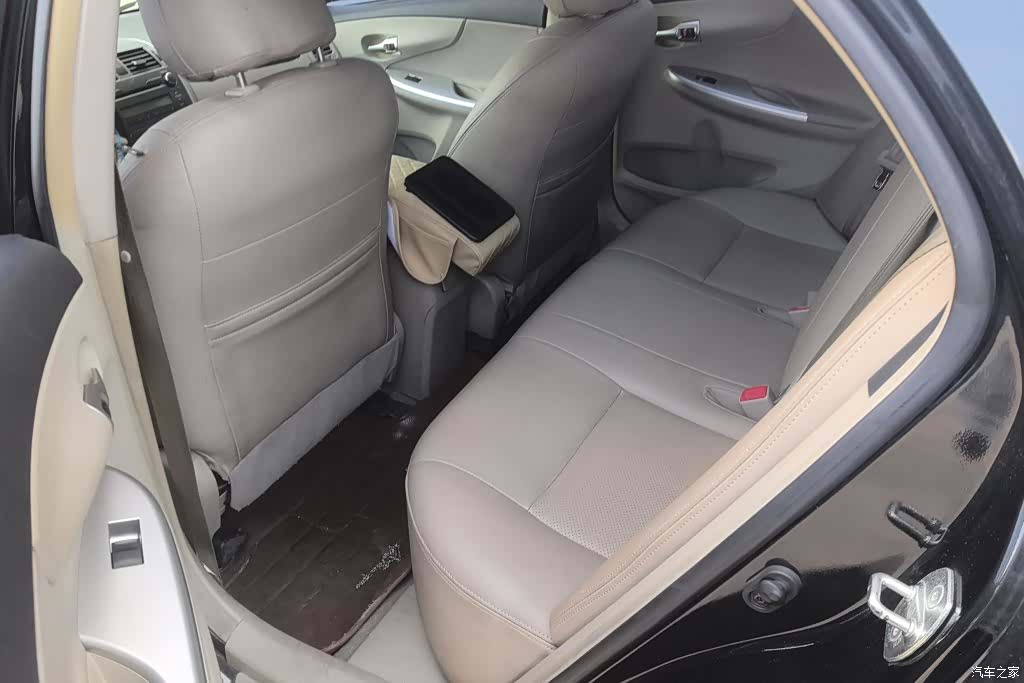 Toyota Corolla, 2012 11