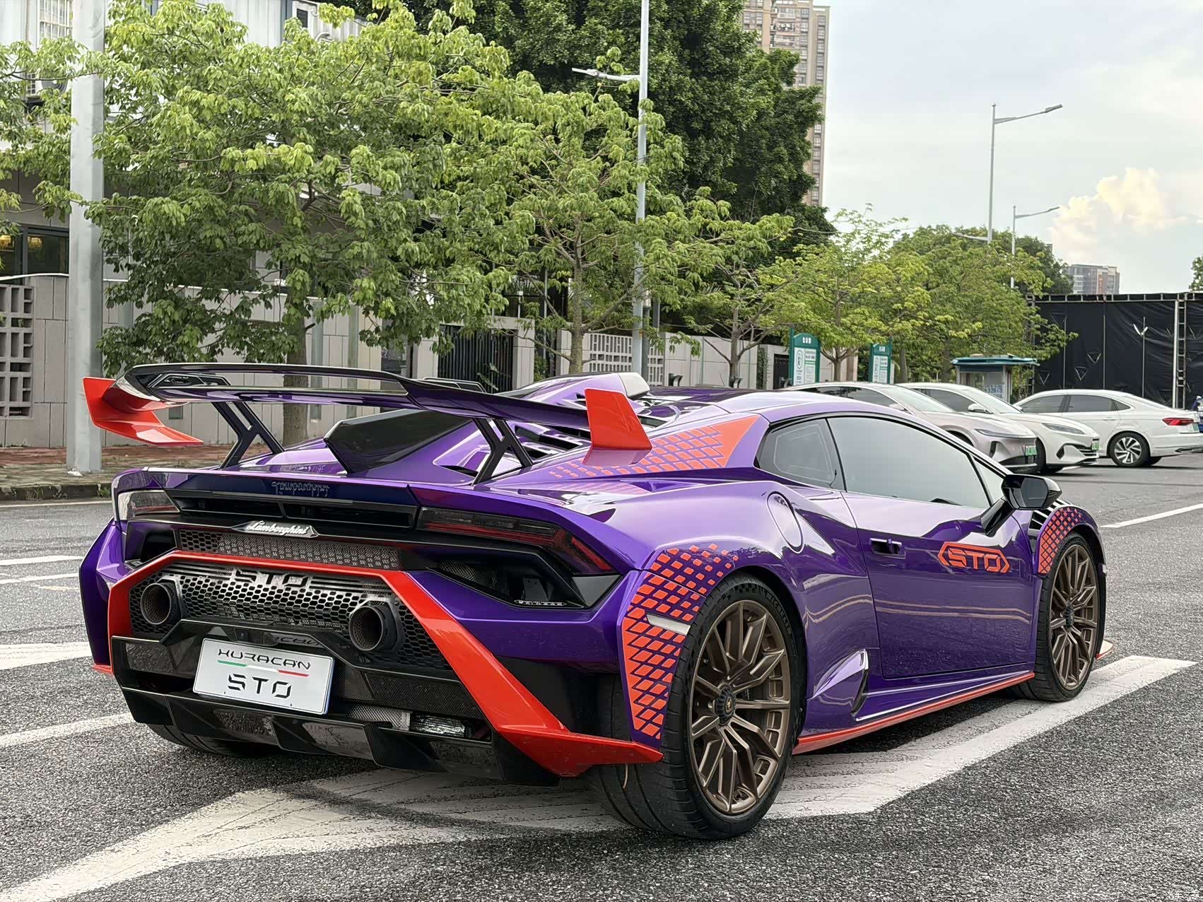Lamborghini Huracán, 2023 7