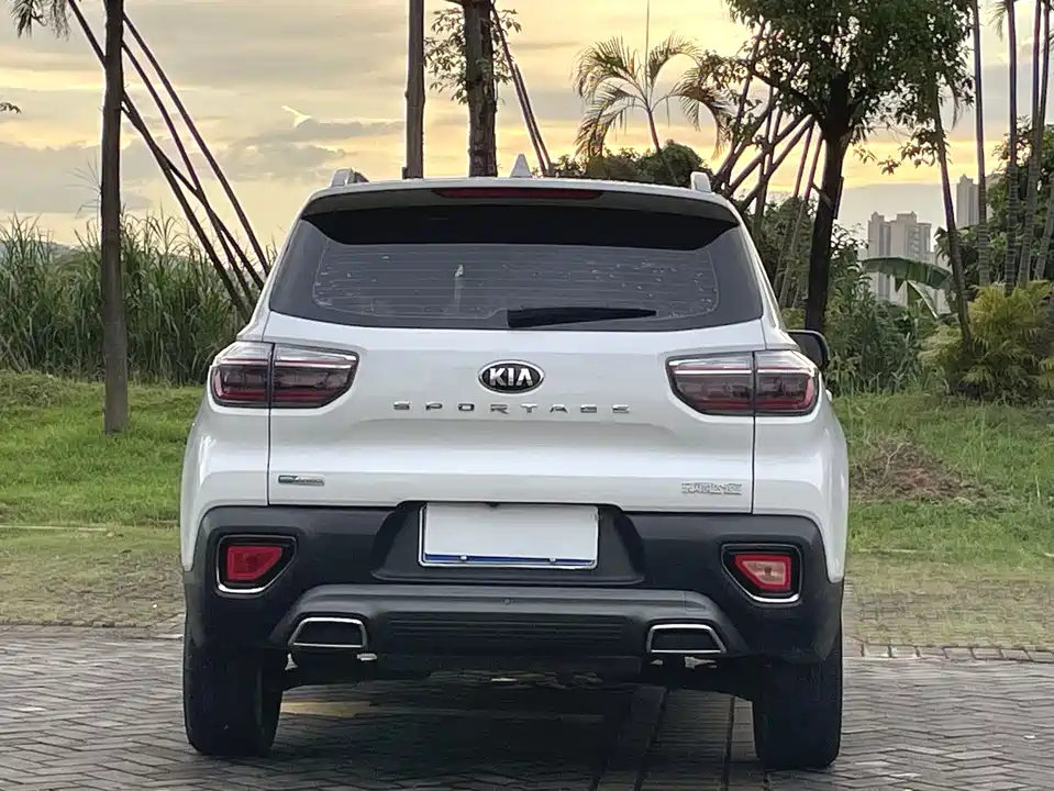 Kia Smart running