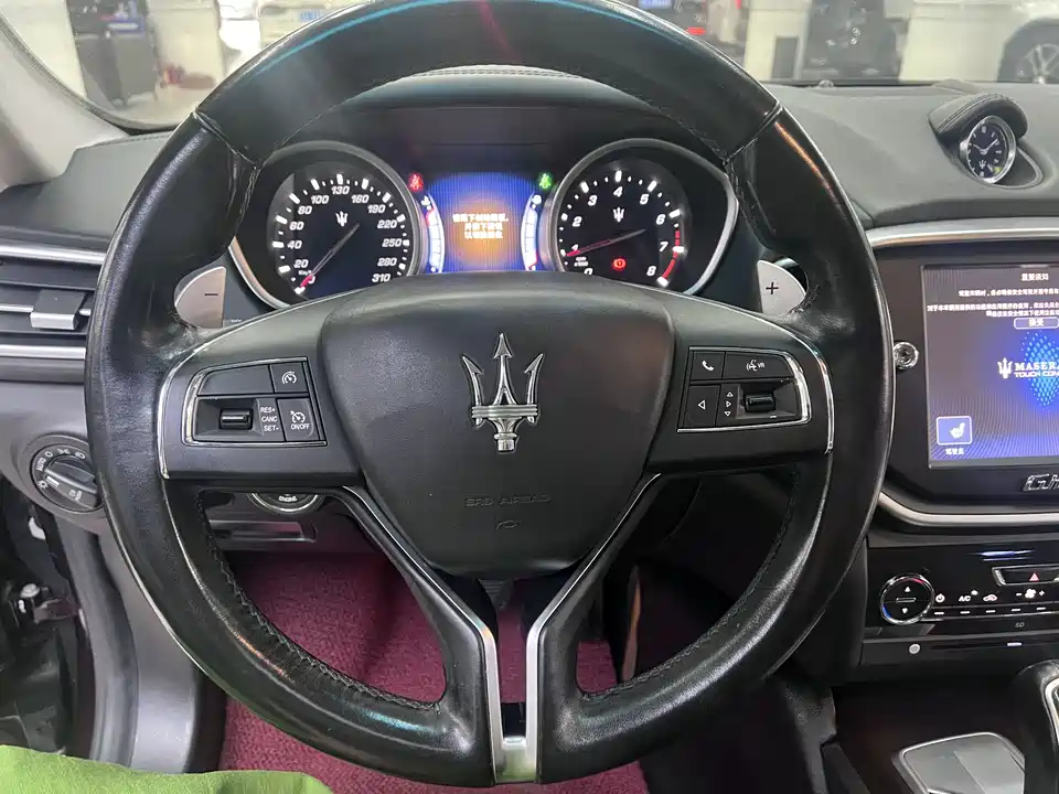 Maserati Ghibli