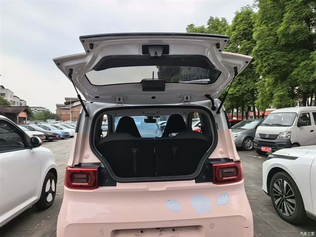 Wuling MINIEV, 2021 19