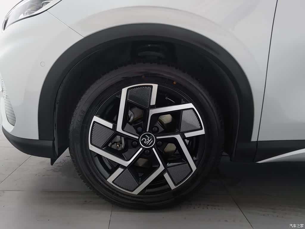 BYD Yuan, 2022 17