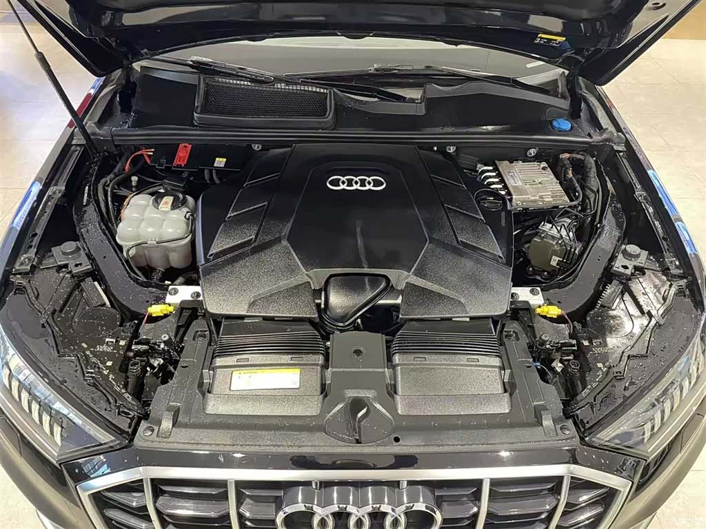 Audi Q7, 2021 9