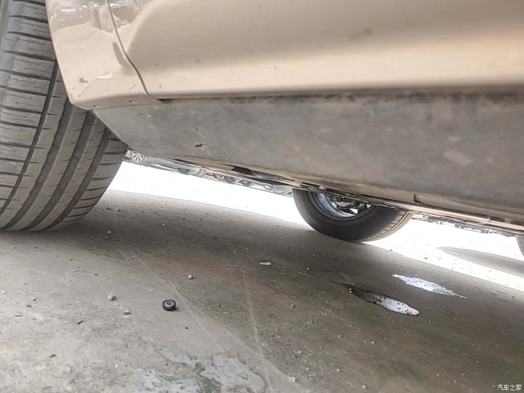 Volvo XC60, 2025 8