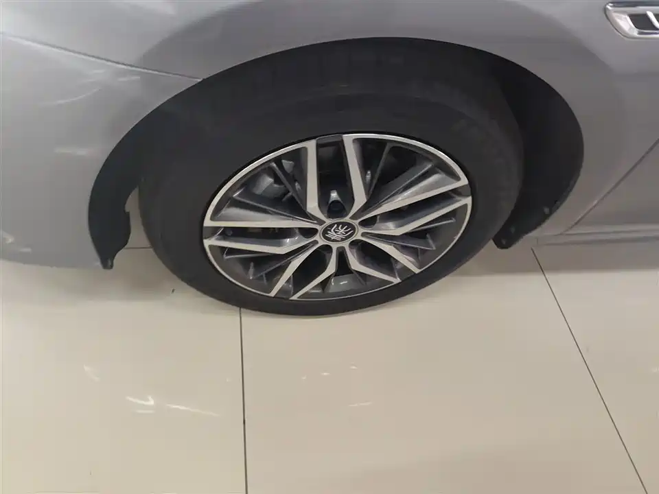 BYD Qin Yuan