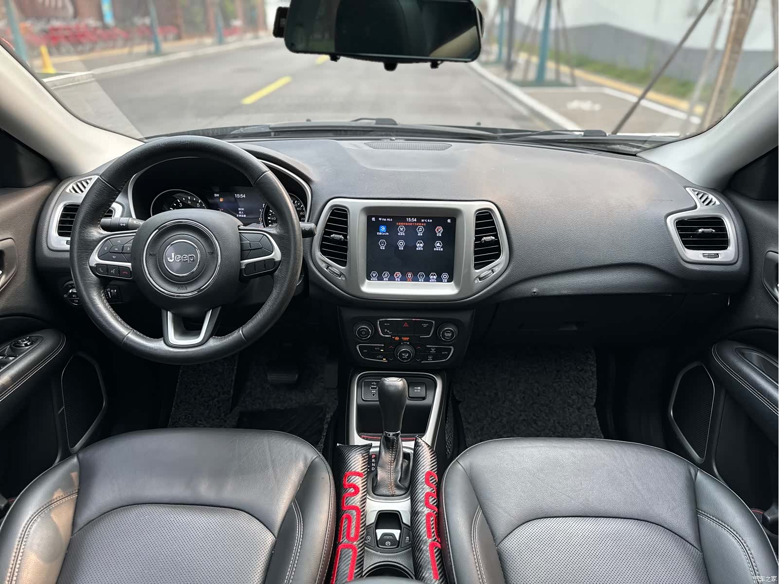 Jeep Compass, 2019 18