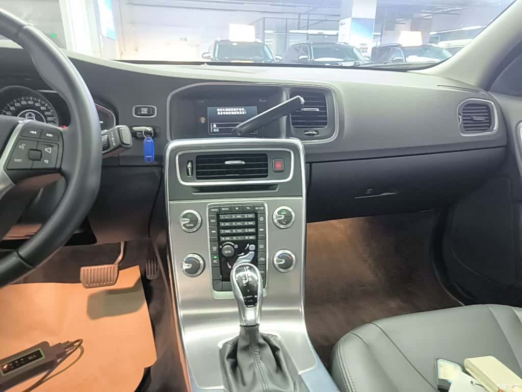 Volvo S60, 2017 13