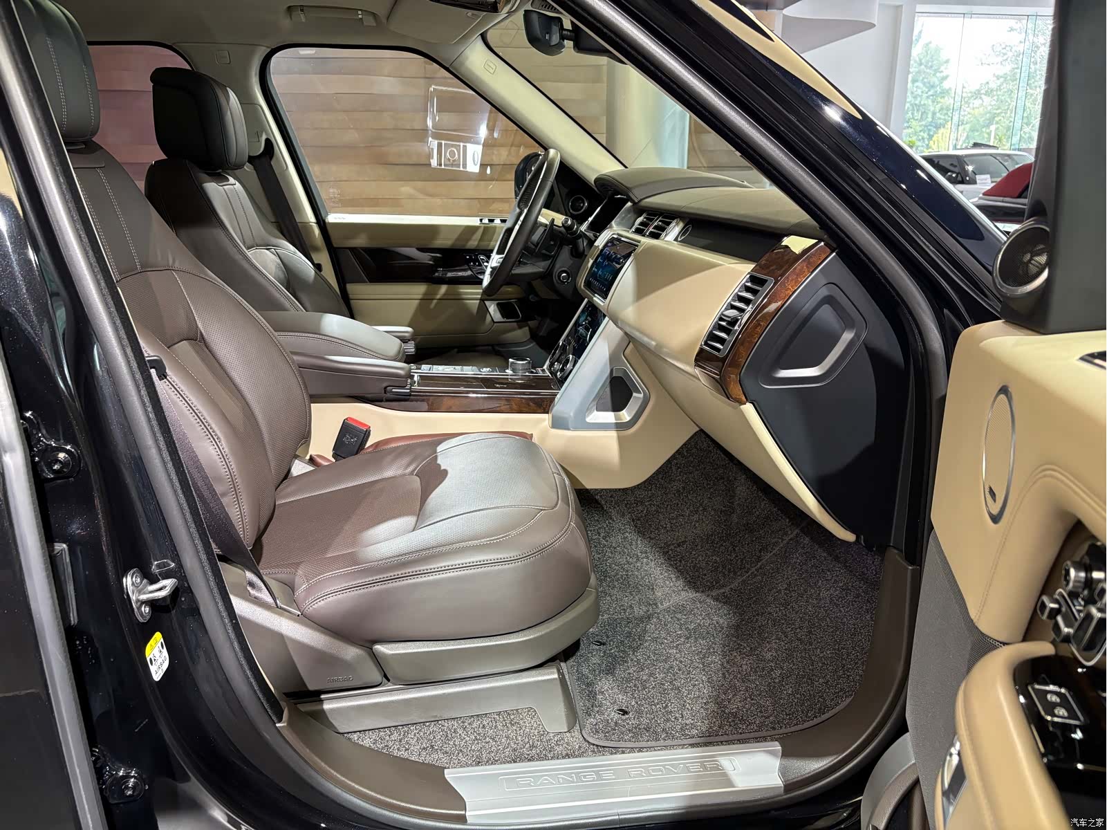 Land Rover Range Rover, 2022 21