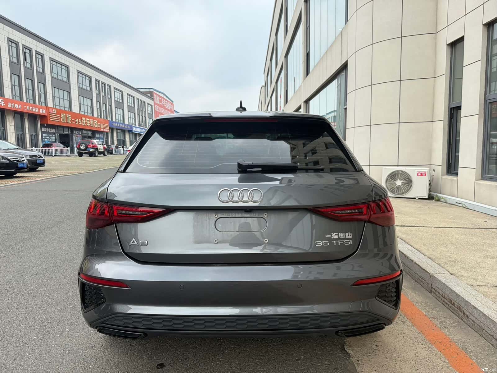 Audi A3, 2023 все фото