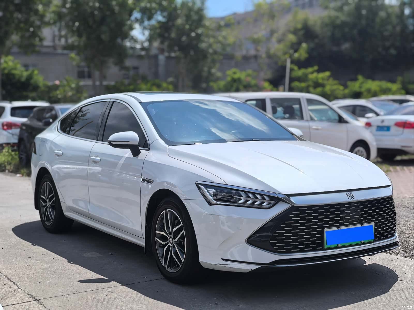 BYD Qin, 2022 18